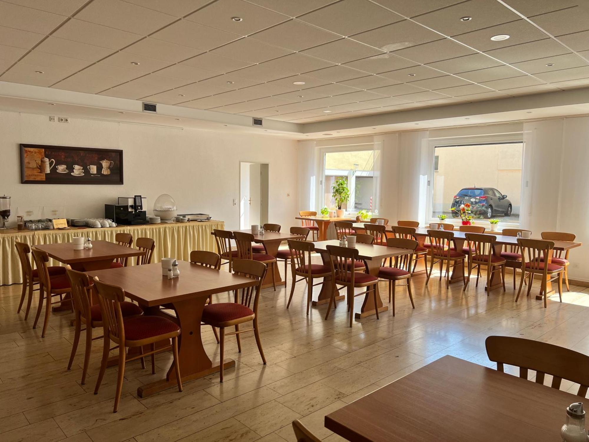 Hotel Fantasie Ansbach Eksteriør billede